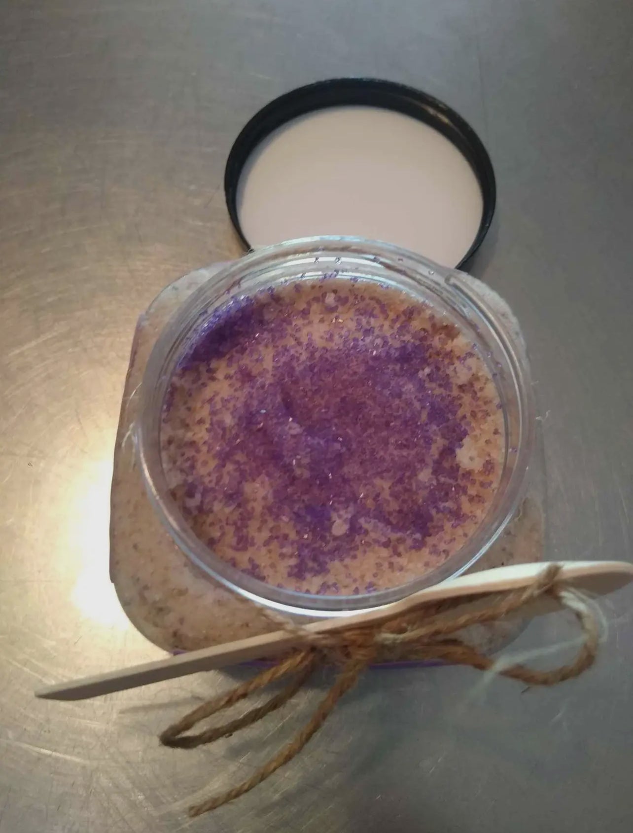 THIRSTY FEET FOOT FLUFF - Lavender Salt 8 oz